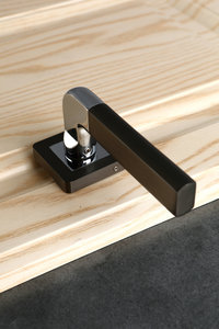 Door handle